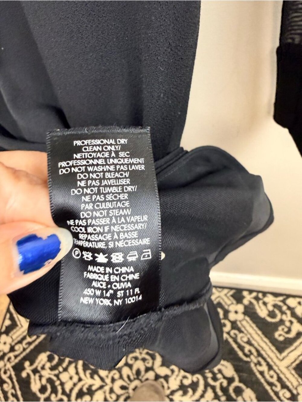 Alice + Olivia Madie black mesh inlet long sleeve dress - Picture 11 of 16